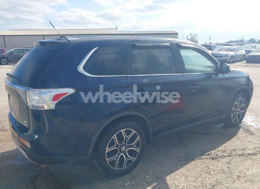 Photo 4 of 2015 Mitsubishi Outlander GT (VIN JA4JZ4AX9FZ013762)