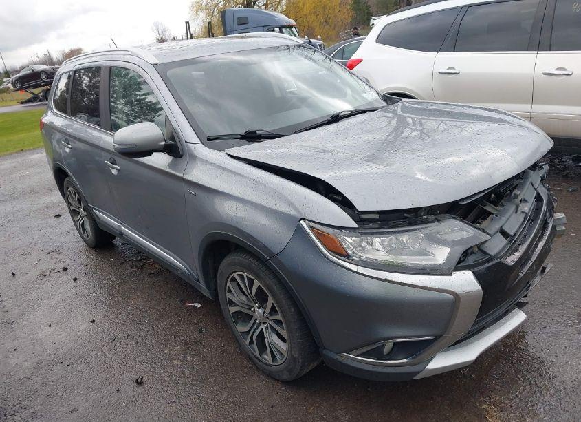 2016 Mitsubishi Outlander GT (VIN JA4JZ4AXXGZ036856) main photo