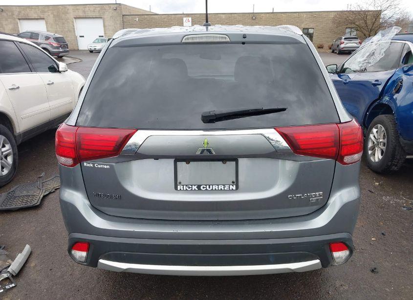 Photo 17 of 2016 Mitsubishi Outlander GT (VIN JA4JZ4AXXGZ036856)