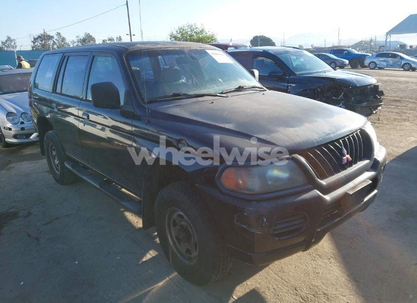 2001 Mitsubishi Montero SPORT ES/LS (VIN JA4LS21H81P066211) main photo