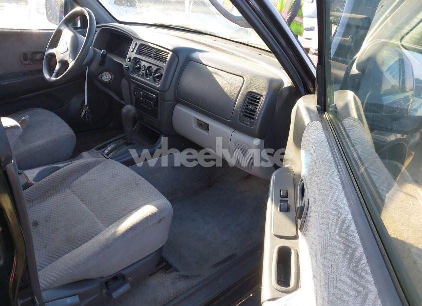 Photo 5 of 2001 Mitsubishi Montero SPORT ES/LS (VIN JA4LS21H81P066211)