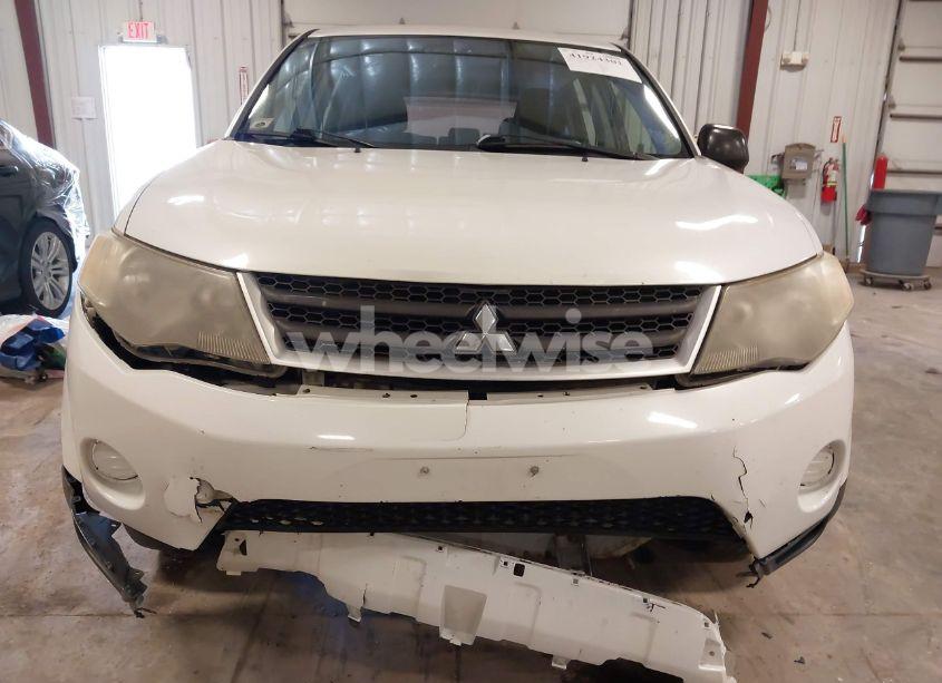 Photo 13 of 2009 Mitsubishi Outlander ES (VIN JA4LS21W79Z005687)