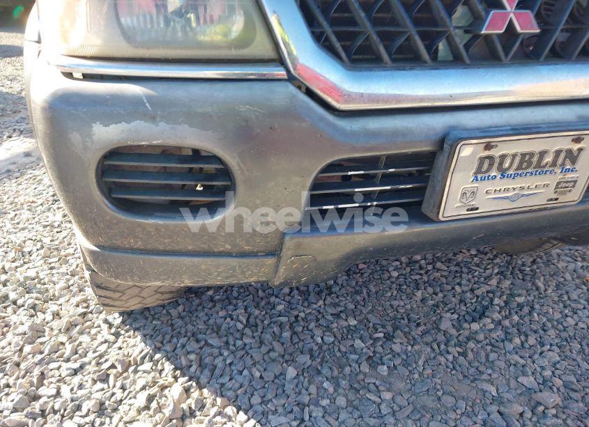 Photo 13 of 2001 Mitsubishi Montero SPORT XLS (VIN JA4LS31H01P015159)