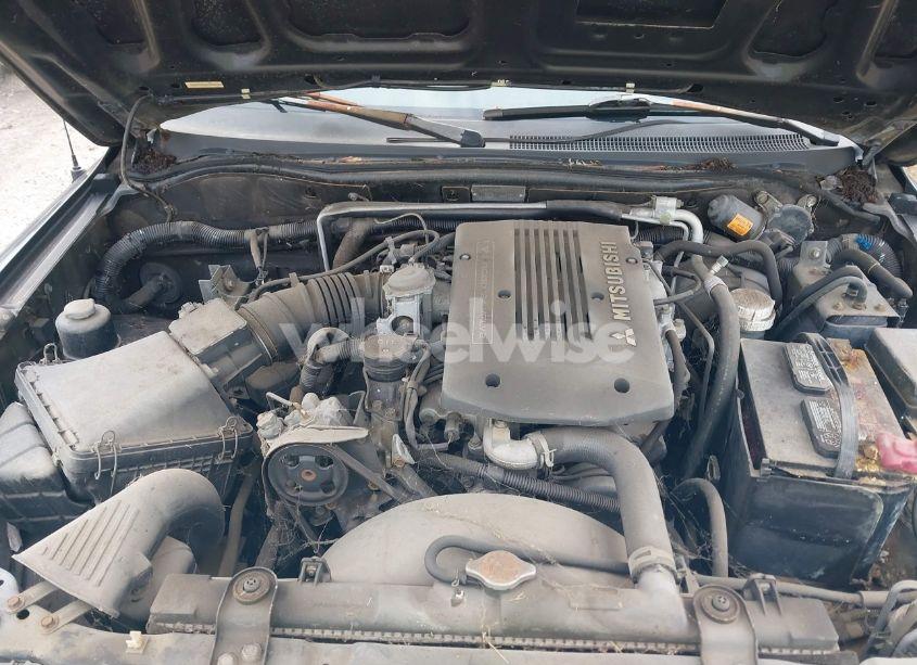 Photo 10 of 2000 Mitsubishi Montero SPORT LS/XLS (VIN JA4LS31H0YP809623)
