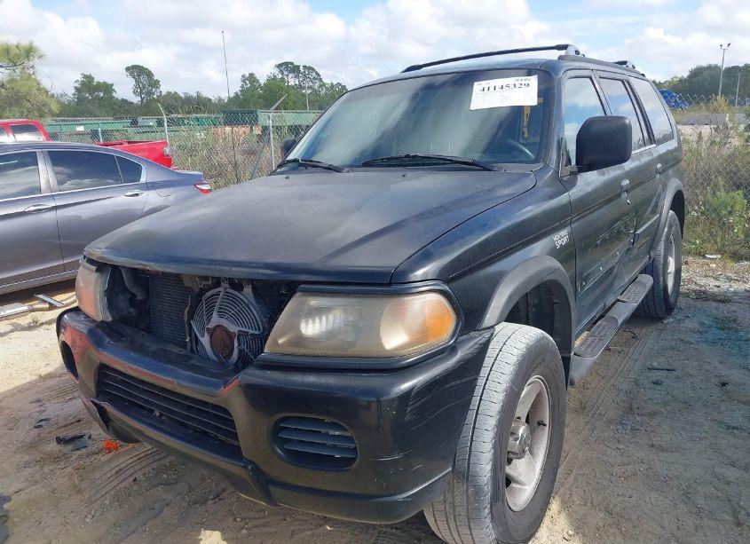 Photo 2 of 2000 Mitsubishi Montero SPORT LS/XLS (VIN JA4LS31H3YP054600)