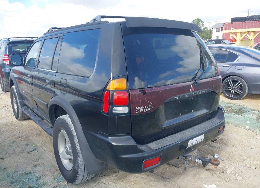 Photo 3 of 2000 Mitsubishi Montero SPORT LS/XLS (VIN JA4LS31H3YP054600)