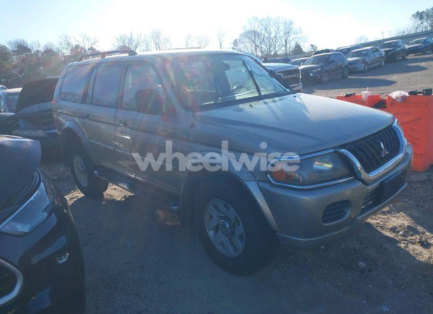 2002 Mitsubishi Montero SPORT XLS (VIN JA4LS31R82P003349) main photo