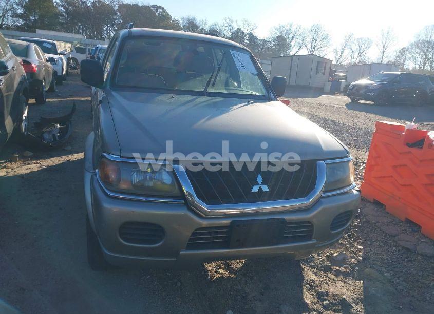 Photo 6 of 2002 Mitsubishi Montero SPORT XLS (VIN JA4LS31R82P003349)