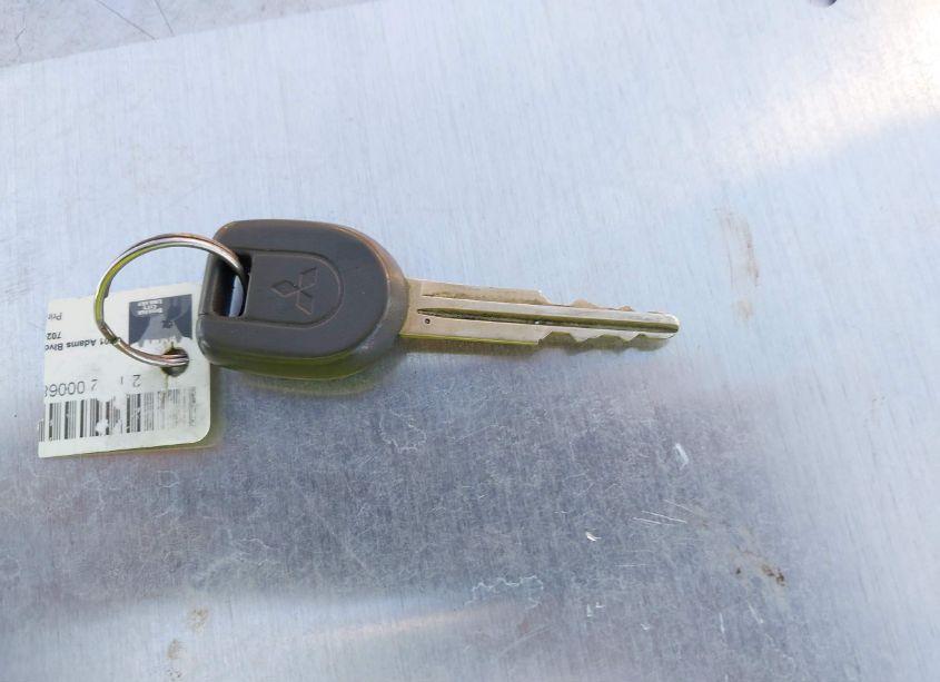 Photo 11 of 2003 Mitsubishi Montero SPORT XLS (VIN JA4LS31R93J025686)