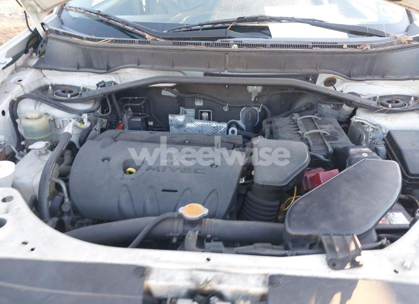 Photo 10 of 2008 Mitsubishi Outlander SE (VIN JA4LS31W28Z010543)