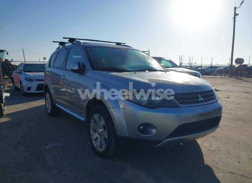 2008 Mitsubishi Outlander SE (VIN JA4LS31W38Z014536) main photo