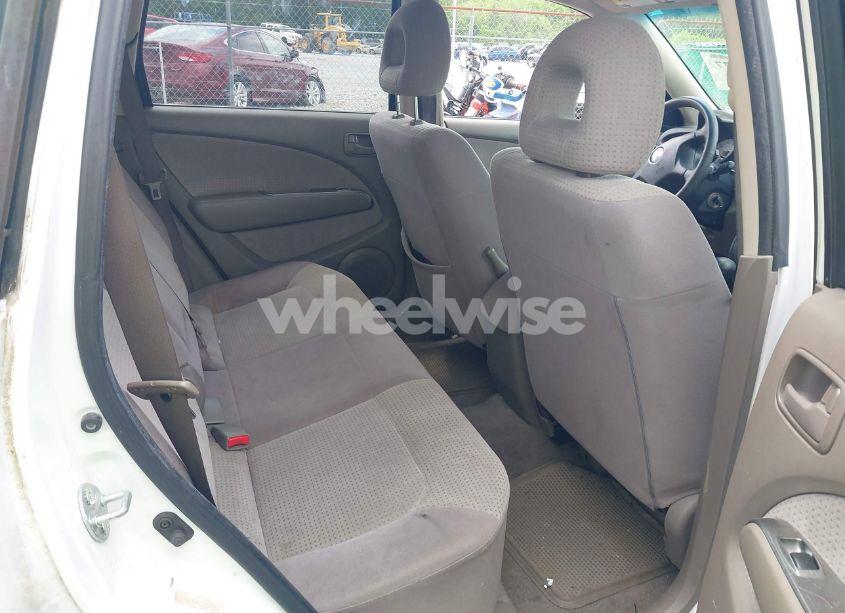 Photo 8 of 2005 Mitsubishi Outlander XLS (VIN JA4LX41F95U031468)