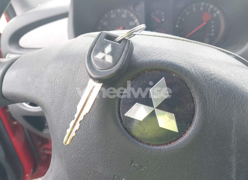 Photo 11 of 2006 Mitsubishi Outlander LS (VIN JA4LZ31F96U018239)