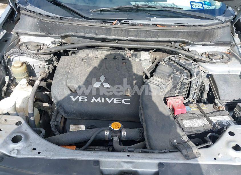 Photo 10 of 2007 Mitsubishi Outlander ES/LS (VIN JA4MS31X67U003250)