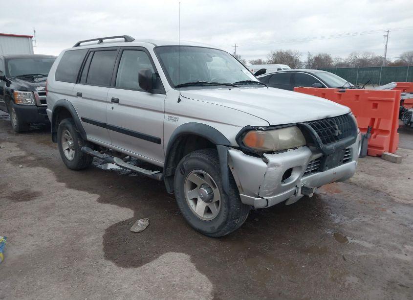 2003 Mitsubishi Montero SPORT ES/LS (VIN JA4MT21H03J050608) main photo