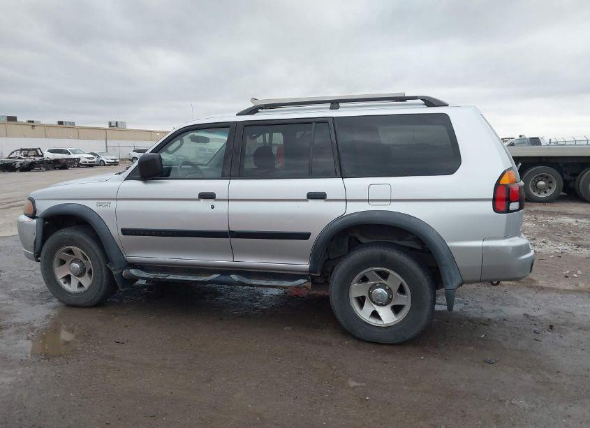 Photo 14 of 2003 Mitsubishi Montero SPORT ES/LS (VIN JA4MT21H03J050608)