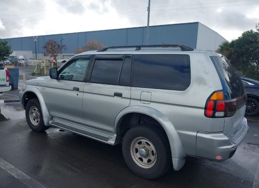 Photo 3 of 2003 Mitsubishi Montero SPORT ES/LS (VIN JA4MT21H33J029624)