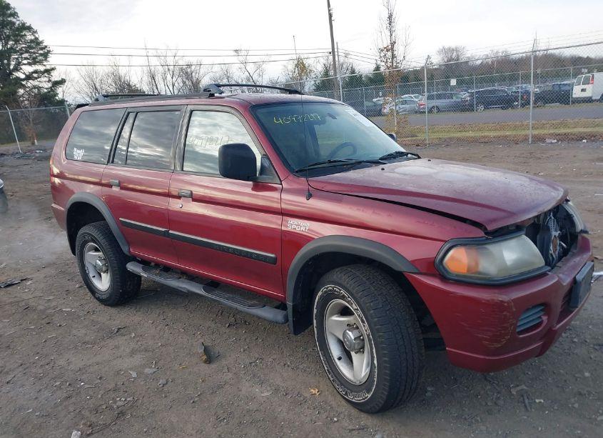 2000 Mitsubishi Montero SPORT LS/XLS (VIN JA4MT31H6YP813032) main photo