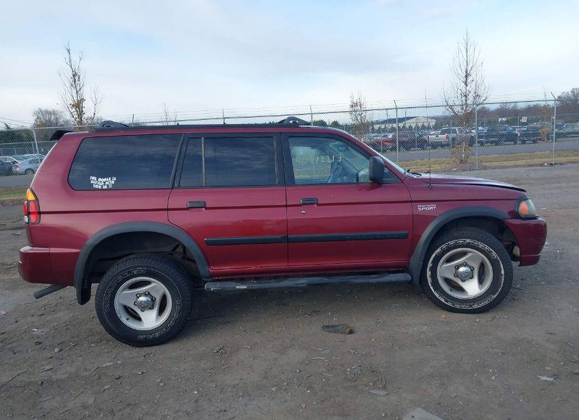 Photo 13 of 2000 Mitsubishi Montero SPORT LS/XLS (VIN JA4MT31H6YP813032)