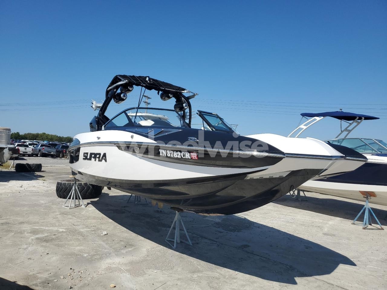 2017 SUPRA MARINE LOT (VIN JA4MT31H81P004511) main photo