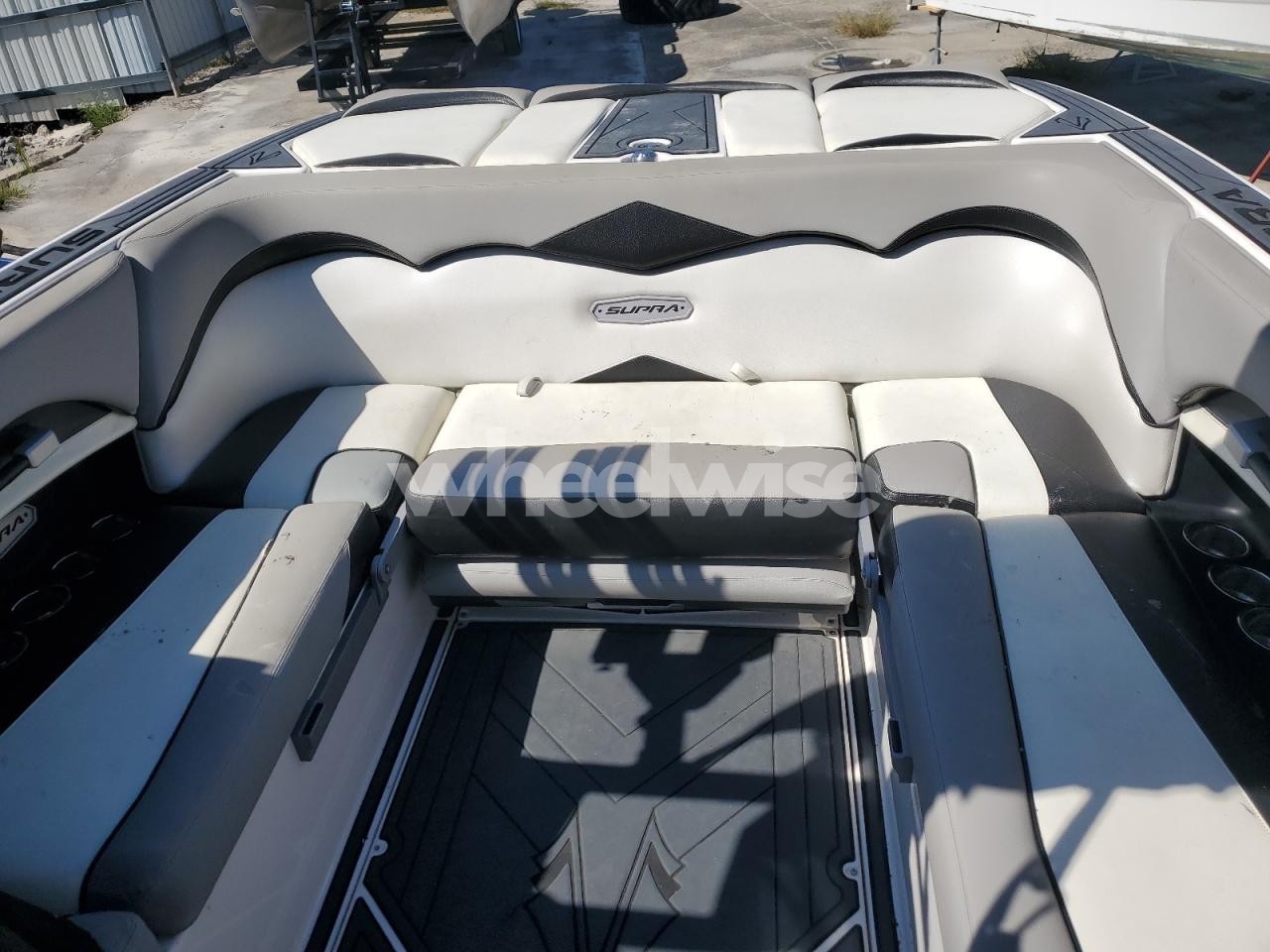 Photo 6 of 2017 SUPRA MARINE LOT (VIN JA4MT31H81P004511)