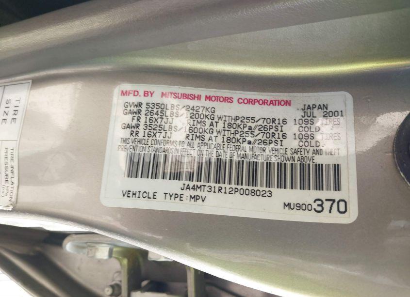 Photo 9 of 2002 Mitsubishi Montero SPORT XLS (VIN JA4MT31R12P008023)