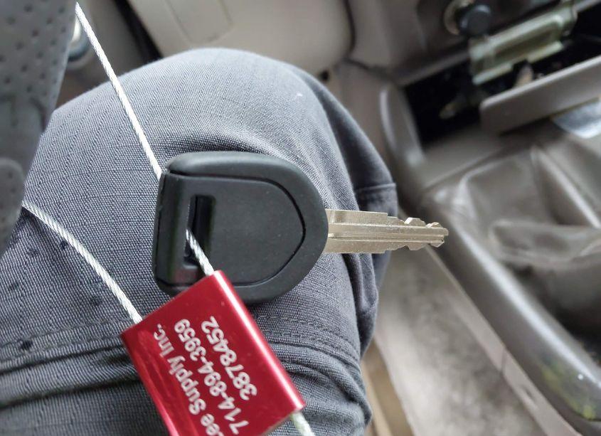 Photo 11 of 2002 Mitsubishi Montero SPORT XLS (VIN JA4MT31R32P004555)