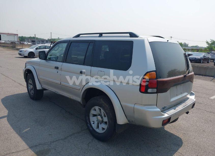 Photo 3 of 2003 Mitsubishi Montero SPORT XLS (VIN JA4MT31R33J048723)