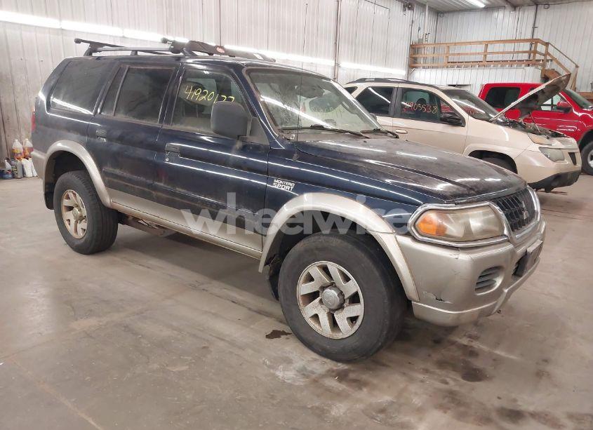 2002 Mitsubishi Montero SPORT XLS (VIN JA4MT31R92P011736) main photo