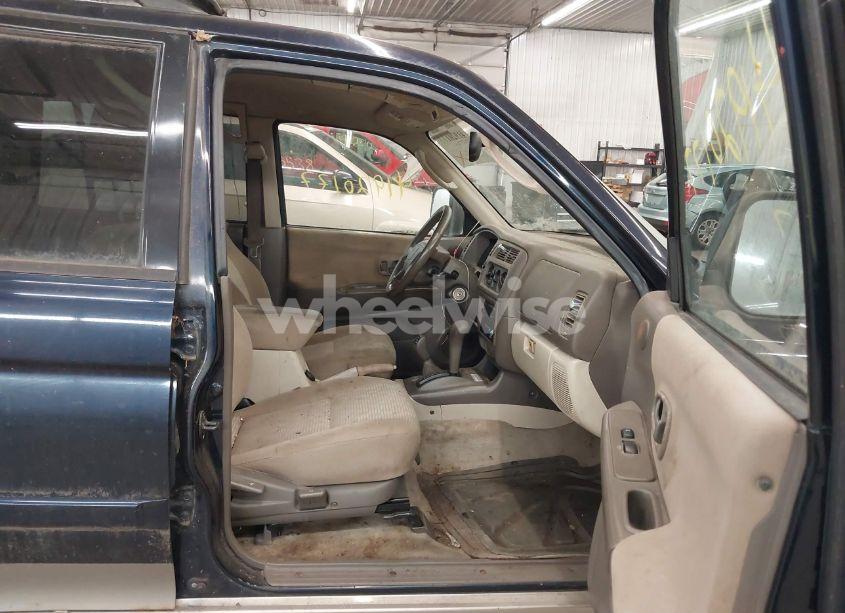 Photo 5 of 2002 Mitsubishi Montero SPORT XLS (VIN JA4MT31R92P011736)