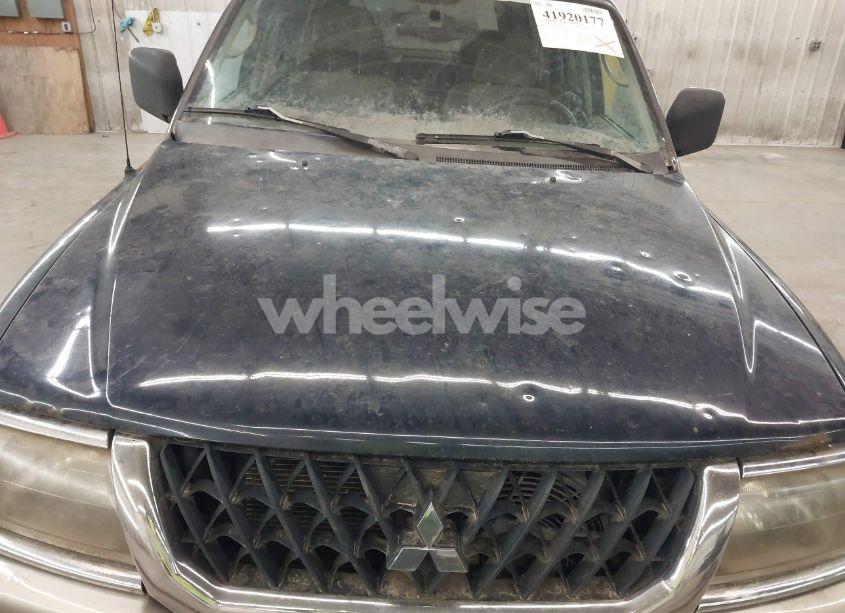 Photo 6 of 2002 Mitsubishi Montero SPORT XLS (VIN JA4MT31R92P011736)