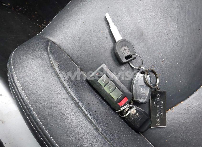 Photo 11 of 2009 Mitsubishi Outlander XLS (VIN JA4MT41X79Z012998)