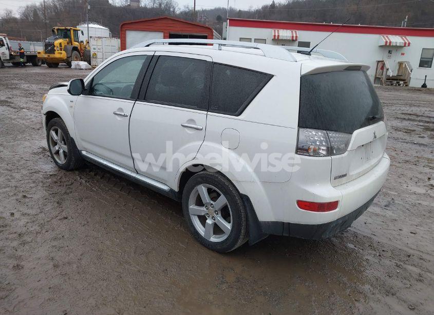 Photo 3 of 2009 Mitsubishi Outlander XLS (VIN JA4MT41X79Z012998)