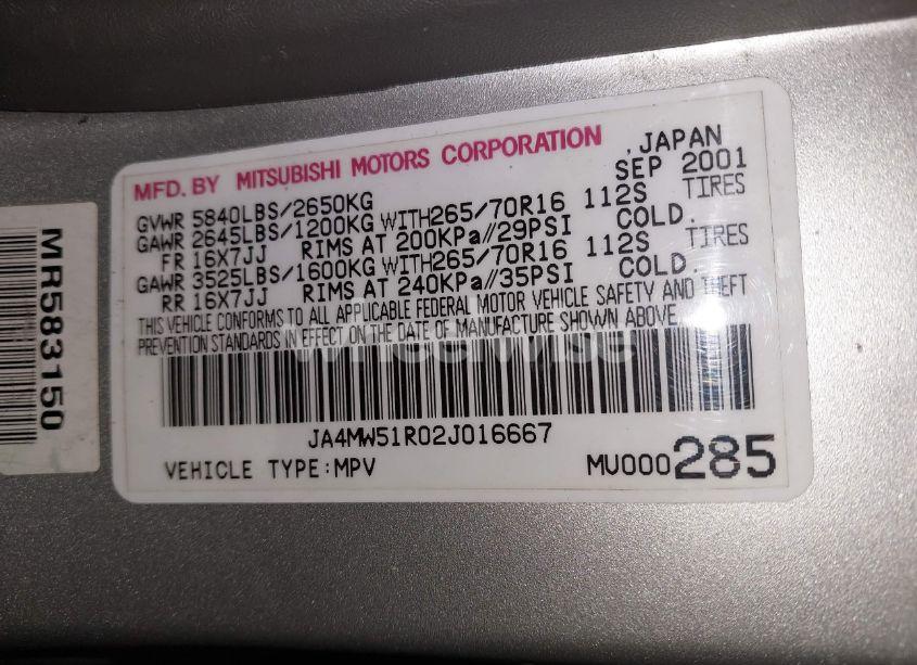 Photo 9 of 2002 Mitsubishi Montero LIMITED (VIN JA4MW51R02J016667)