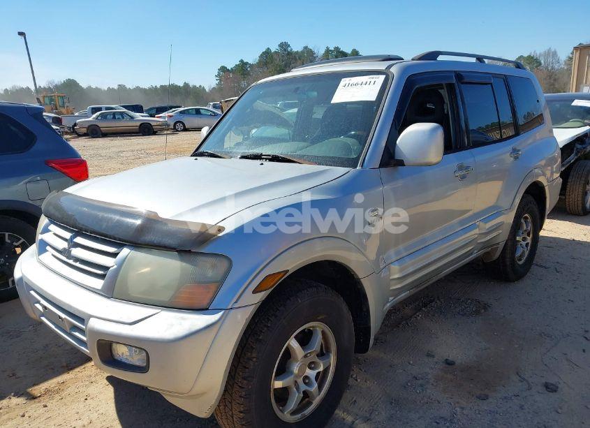 Photo 2 of 2002 Mitsubishi Montero LIMITED (VIN JA4MW51R22J069032)