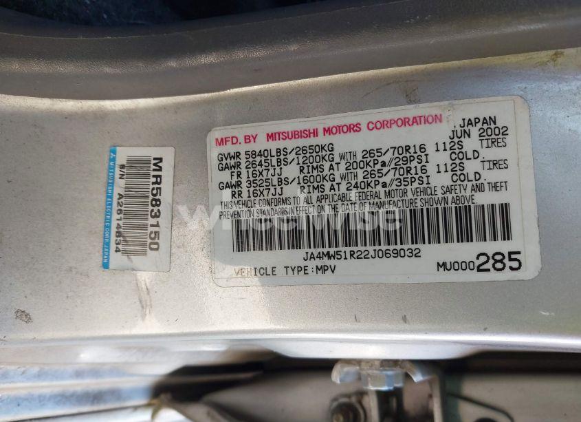 Photo 9 of 2002 Mitsubishi Montero LIMITED (VIN JA4MW51R22J069032)