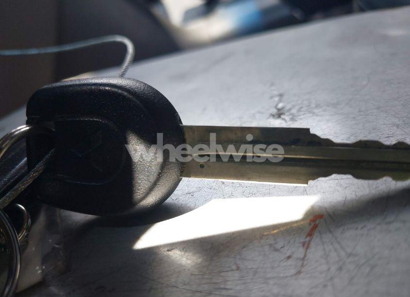 Photo 11 of 2002 Mitsubishi Montero LIMITED (VIN JA4MW51R82J060397)