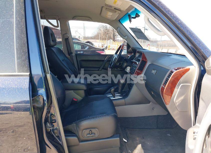 Photo 5 of 2004 Mitsubishi Montero XLS (VIN JA4MW51S44J009470)