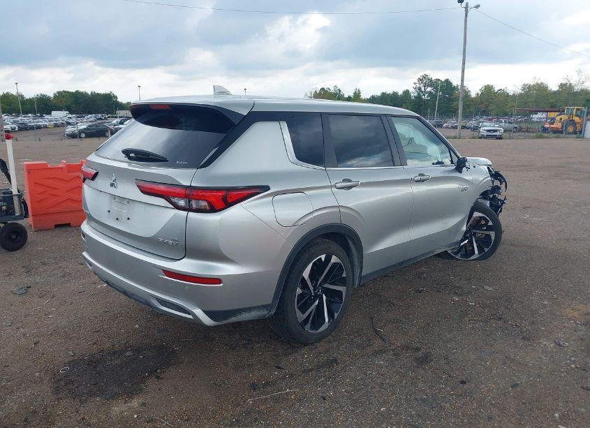 Photo 4 of 2023 Mitsubishi Outlander PHEV RALLIART S-AWC/SE S-AWC (VIN JA4T5UA91PZ059853)