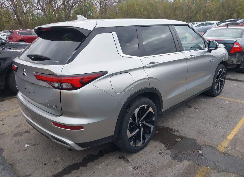 Photo 4 of 2023 Mitsubishi Outlander PHEV RALLIART S-/SE S- (VIN JA4T5UA93PZ062754)