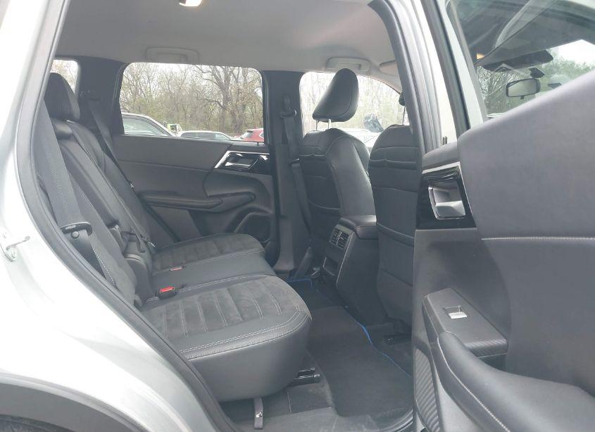 Photo 8 of 2023 Mitsubishi Outlander PHEV RALLIART S-/SE S- (VIN JA4T5UA93PZ062754)