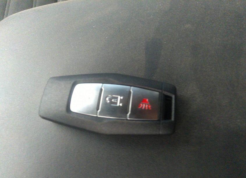 Photo 11 of 2023 Mitsubishi Outlander PHEV (VIN JA4T5UA98PZ062751)