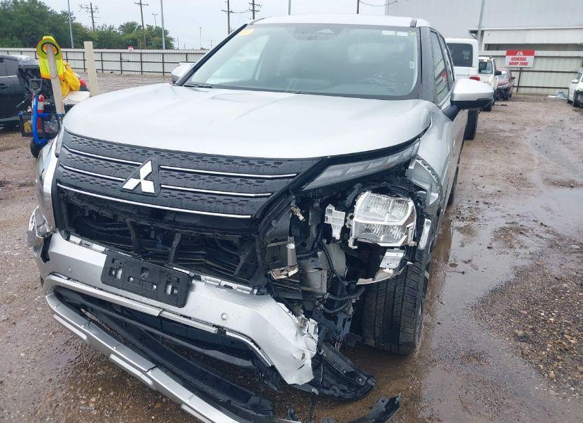 Photo 6 of 2023 Mitsubishi Outlander PHEV RALLIART S-AWC/SE S-AWC (VIN JA4T5UA9XPZ060371)