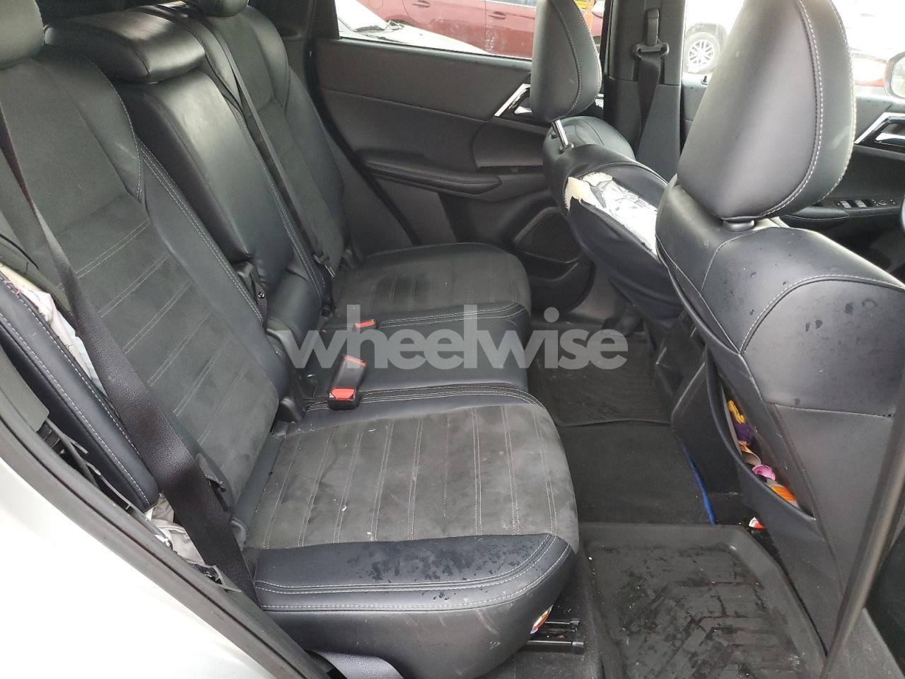 Photo 11 of 2025 MITSUBISHI OUTLANDER SE (VIN JA4T5VA91SZ001451)