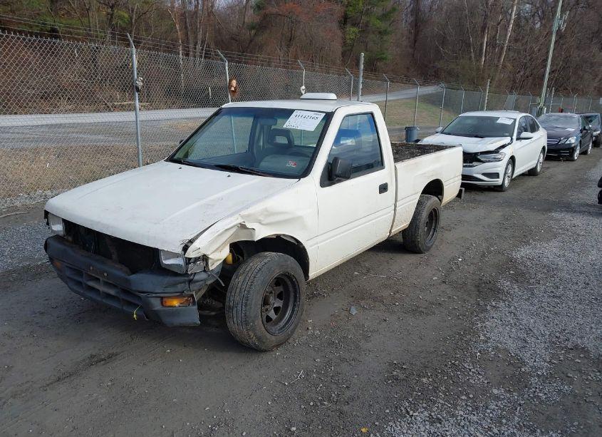 Photo 2 of 1994 Isuzu Conventional SHORT BED (VIN JAACL11L5R7217641)