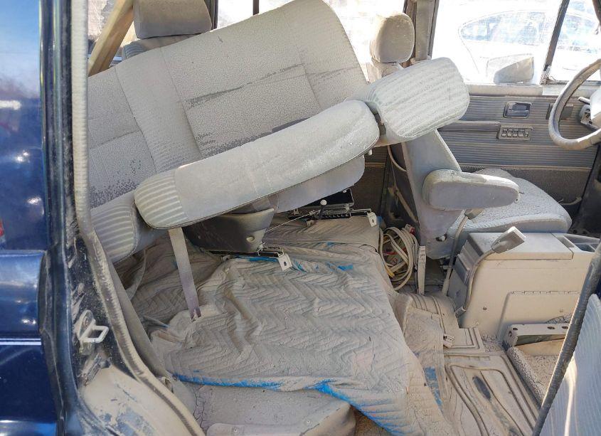 Photo 8 of 1990 Isuzu Trooper (VIN JACCH58R0L8915179)