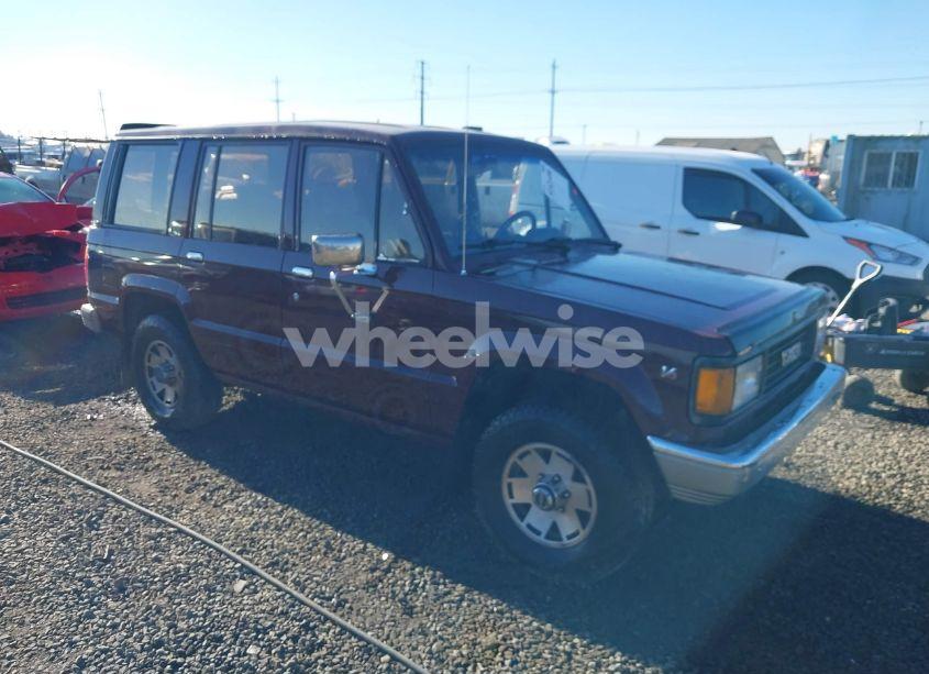 1990 Isuzu Trooper (VIN JACCH58R1L7908196) main photo