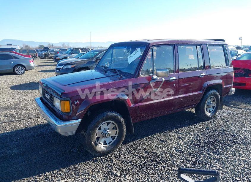 Photo 2 of 1990 Isuzu Trooper (VIN JACCH58R1L7908196)