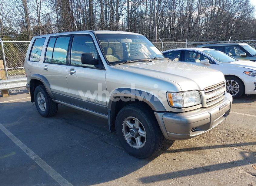 2002 Isuzu Trooper LIMITED/LS/S (VIN JACDJ58X427J08112) main photo