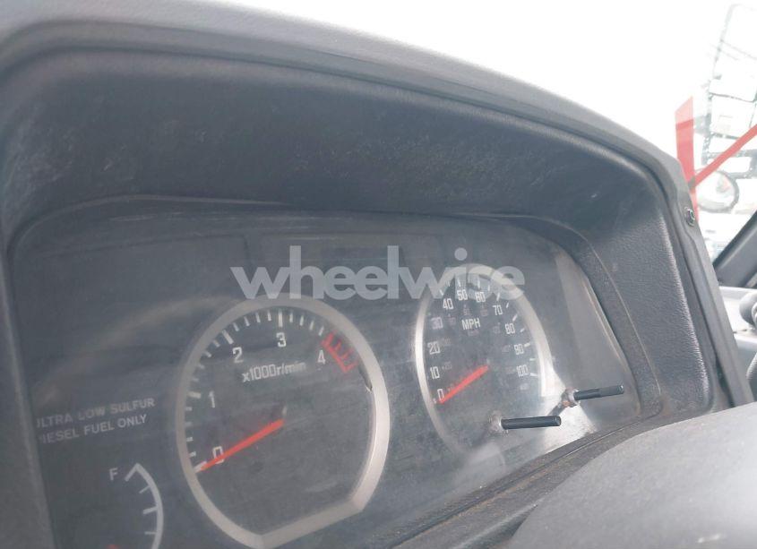 Photo 5 of 2012 Isuzu Commercial VAN (VIN JALB4T171C7W00658)